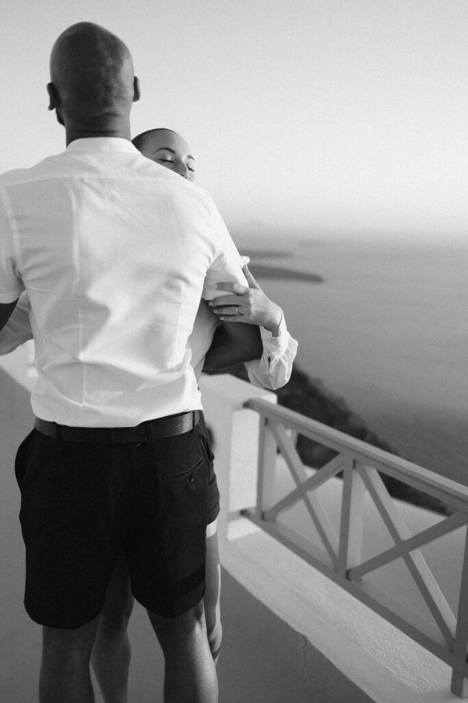 Wedding Photographer Franklyn K Santorini Greece Intimate 4438